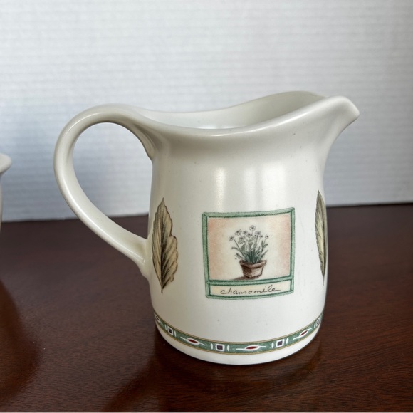 Portfolio by Pfaltzgraff Naturewood Sugar Bowl and Creamer - Picture 6 of 16